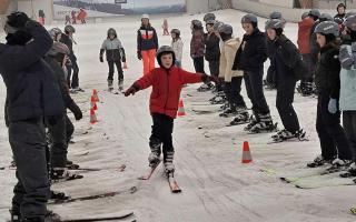 Maksimum krokus: Sneeuwpret in Ice Mountain © Gemeente Ledegem